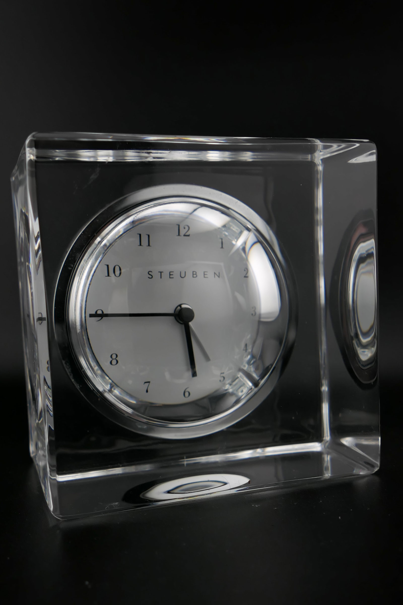 Steuben Crystal Desk Clock (1 of 7)