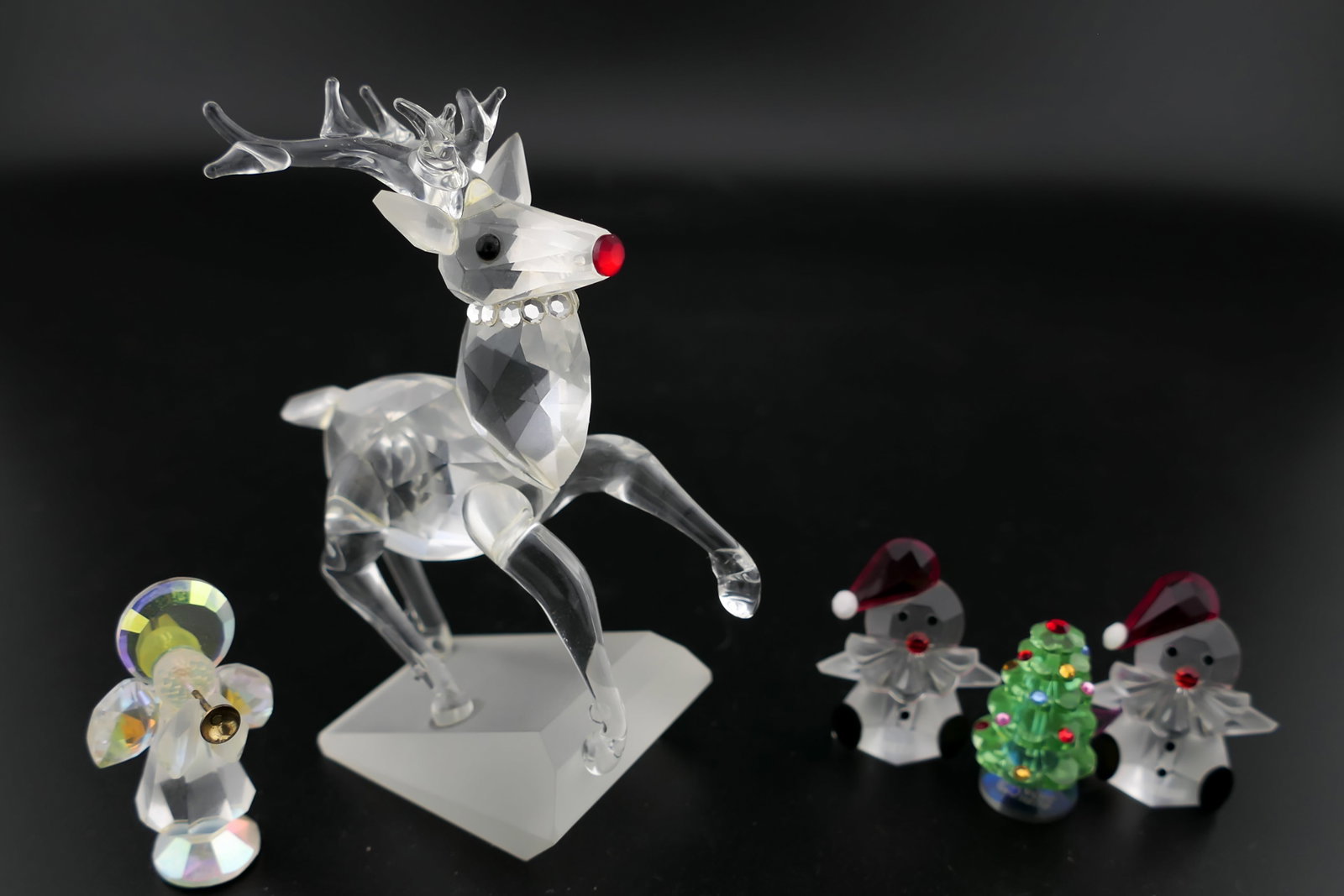 Iris Arc Crystal Christmas Accent Pieces (1 of 9)