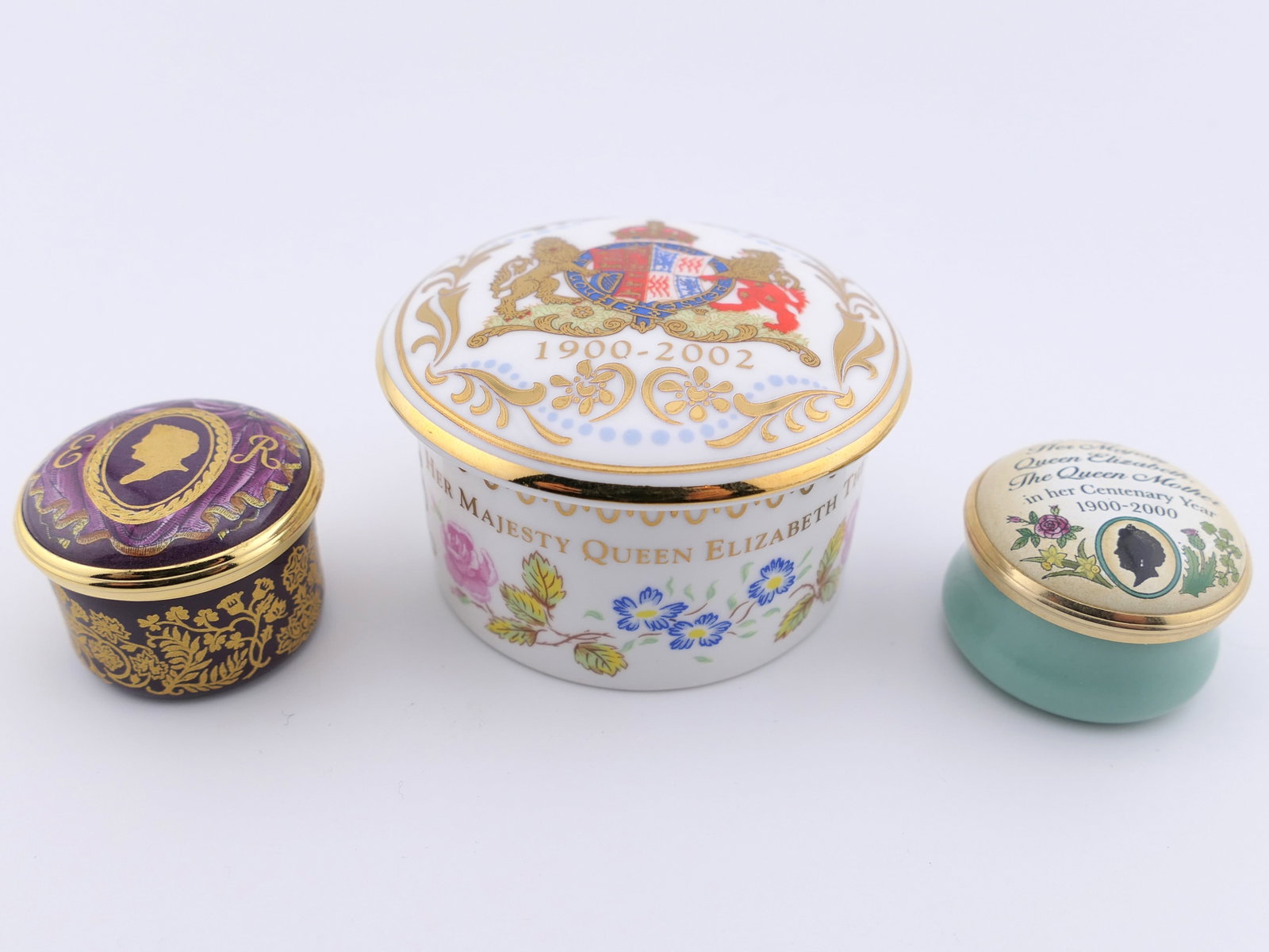 Three Queen Mother Trinket Boxes (1 of 5)
