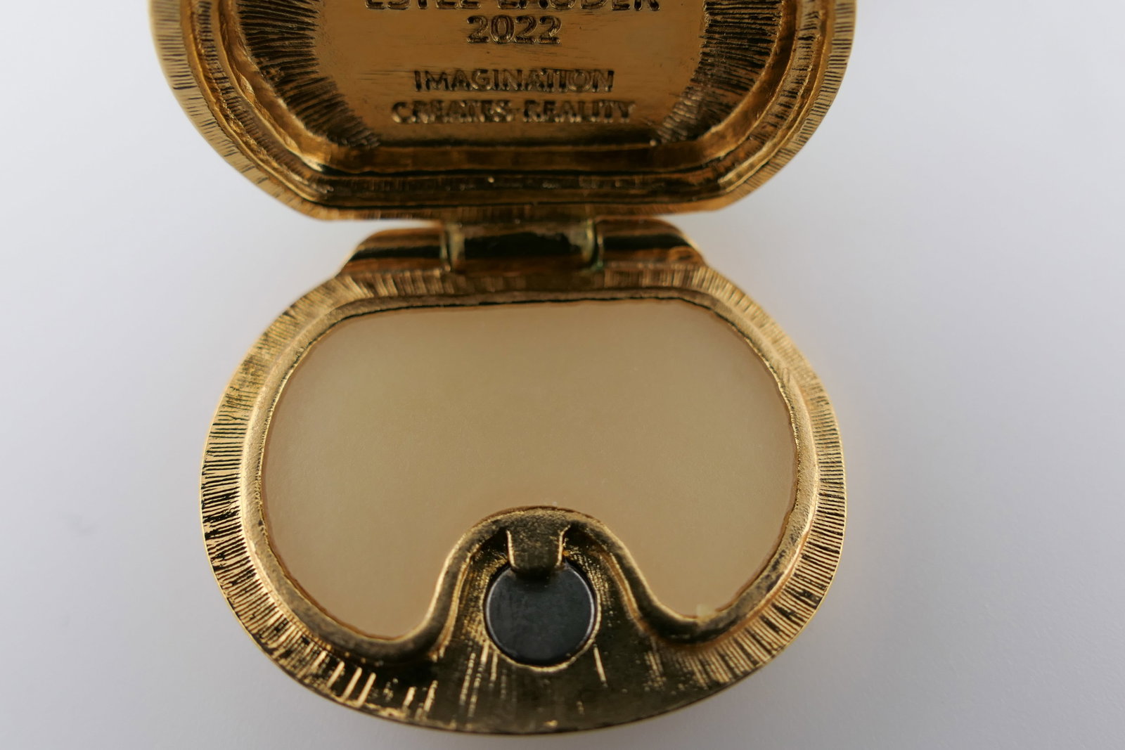 Estee Lauder Unicorn Solid Perfume Compact - 8
