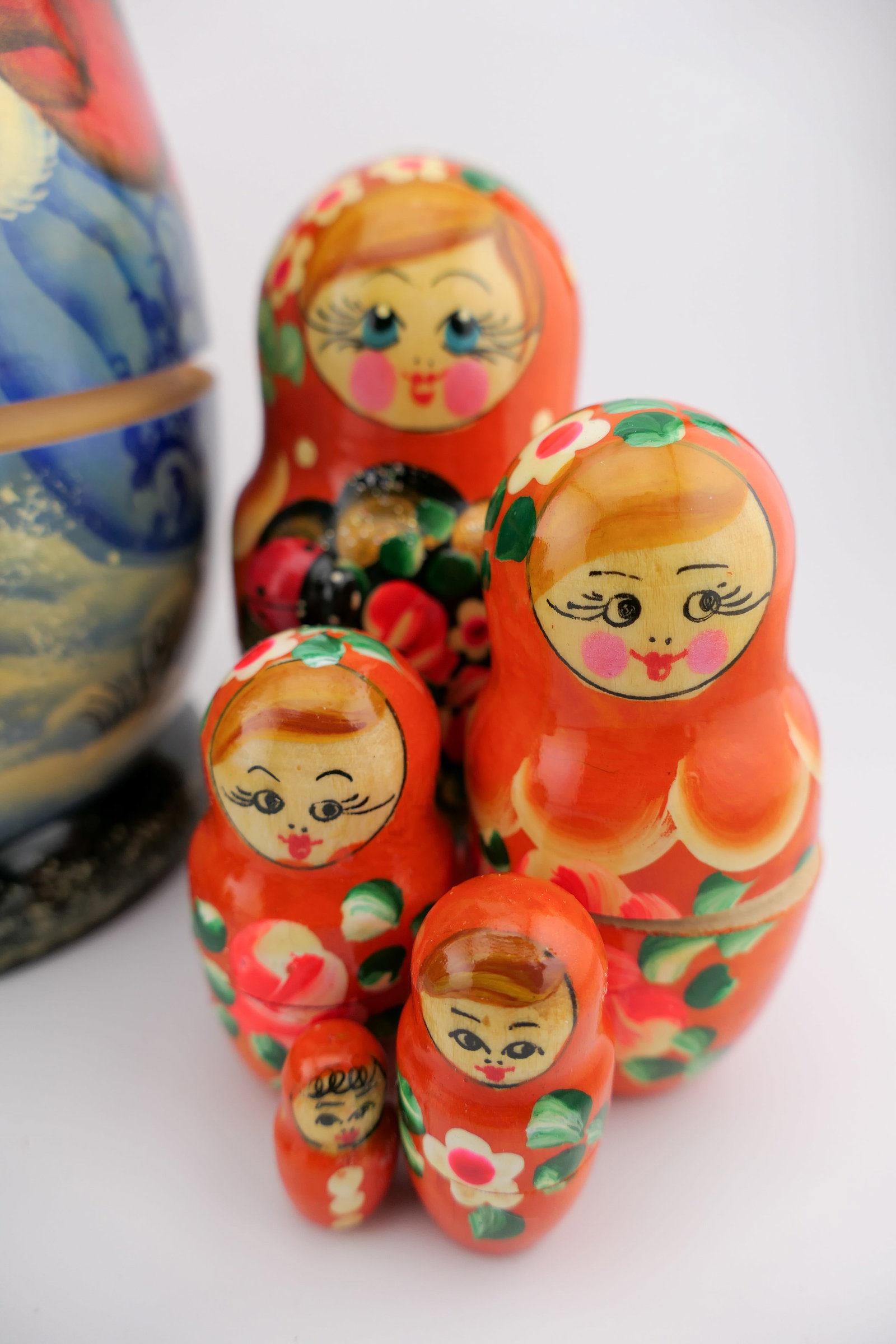 Assorted Nesting Dolls - 4