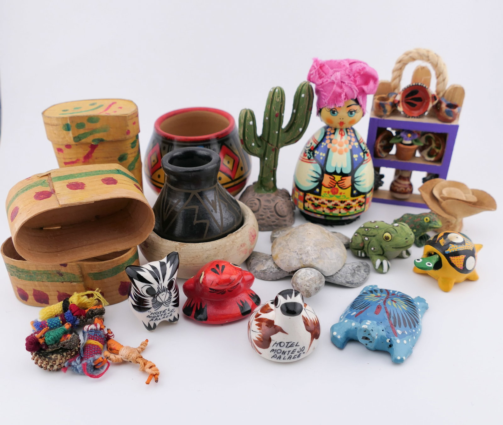 Handmade Latin American Trinkets (1 of 8)