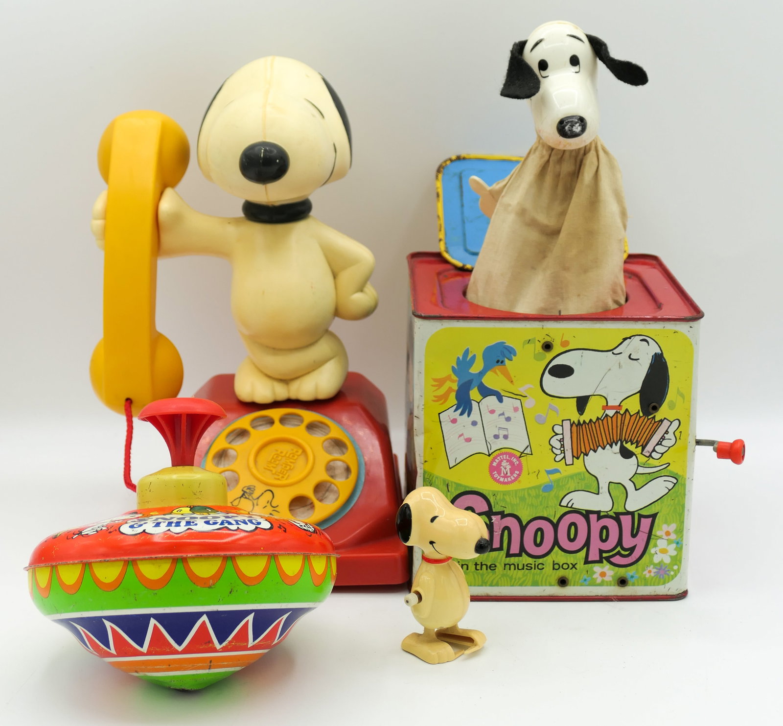 Vintage Peanuts Toys (1 of 13)