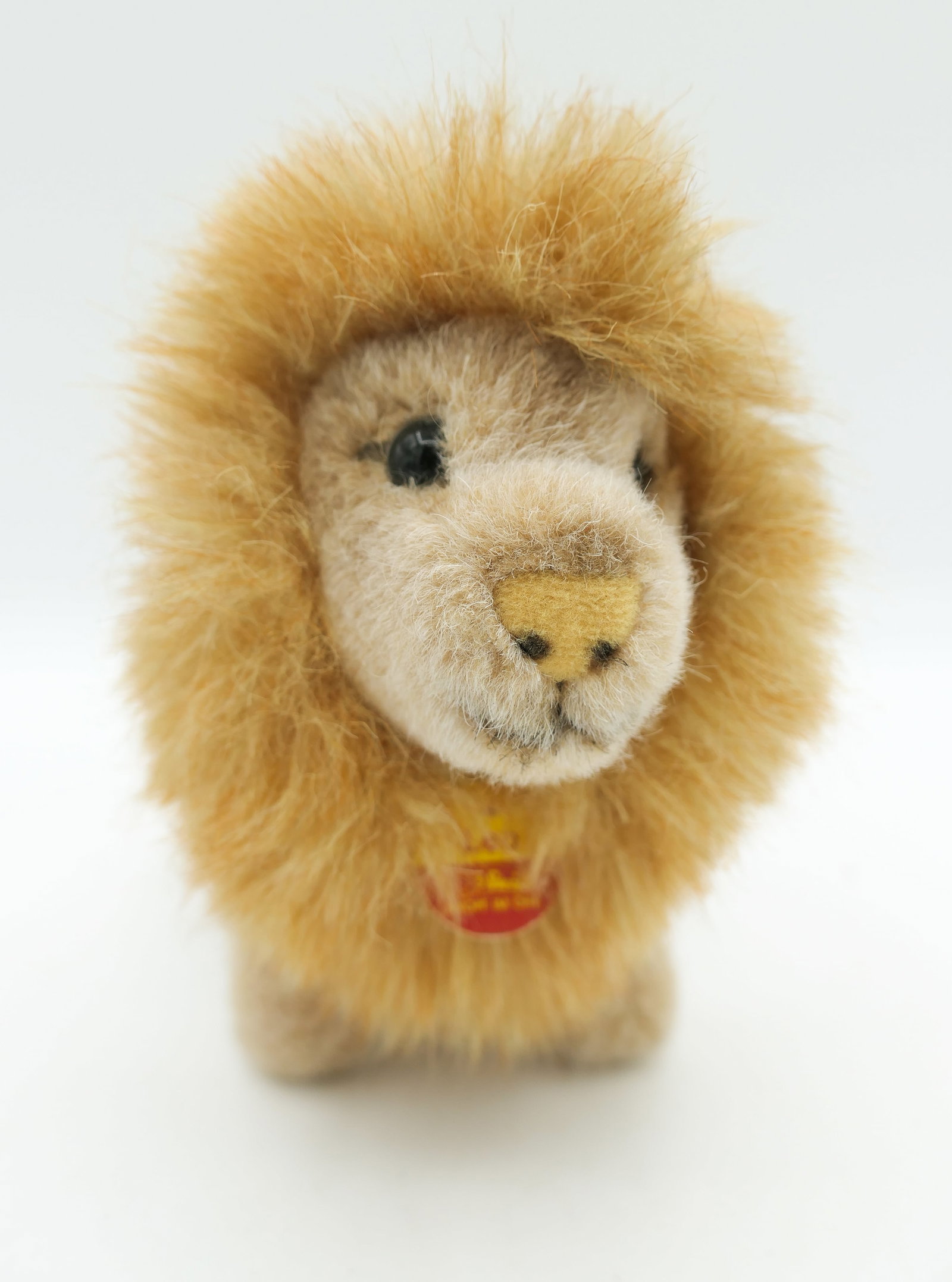 Vintage Steiff Leo Lion: Vintage Leo the lion by Steiff, made in West Germany. Ear tag, and name tag is present. Size: 3"w x 5"d x 5"h