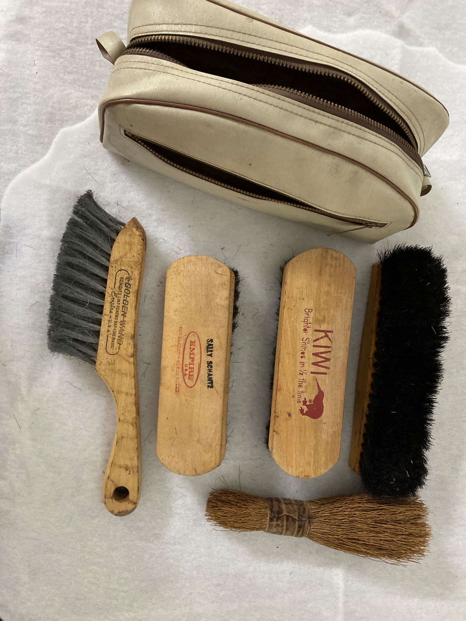 1950s Shoe Cleaning Kit - Checker Taxi Co. (1 of 10)