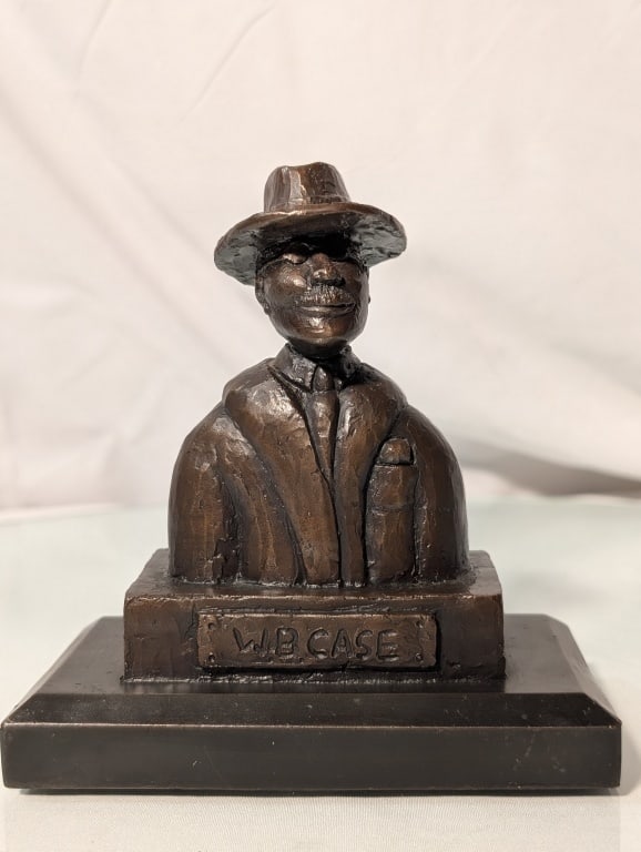 W. B. Case Bust - Bronze J. Nie 1994: W. B. Case Bust - Bronze by John Nie. Underside inscripted "In memory of Pa", "1994". Signed. Meas. 5"h x 4 3/4"w x 3'd. Nicely patinated.