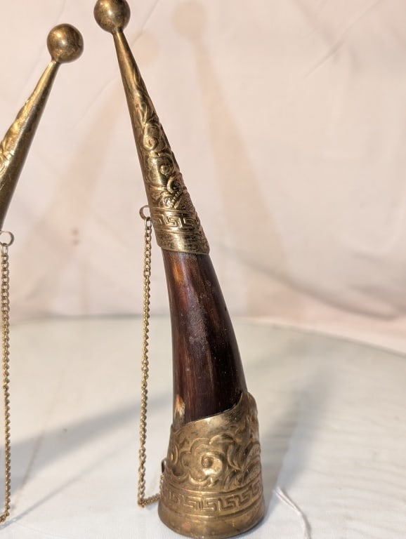 Drinking Horns (Pair) - Antler / Brass - 2