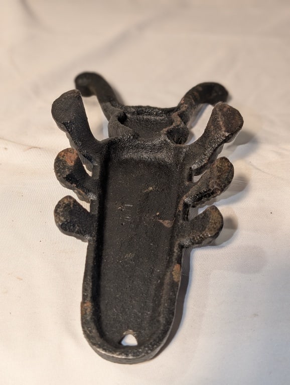 Hearth Cricket Boot Remover - CI J. Wright - 12