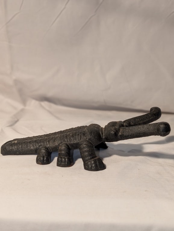 Hearth Cricket Boot Remover - CI J. Wright (1 of 13)