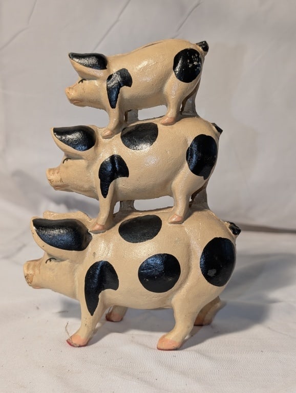 Stacked Pigs Door Stop - CI, Upperdeck - 9