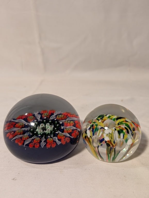 Paperweights (Pair) - Yellow Tulip, Kaleidoscope (1 of 8)