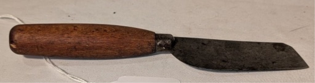Antique Knife w/ Wooden Handle: Antique Knife w/ Wooden Handle. Possibly shoemaker's tool, ink spatula or putty knife. Meas. 7"l x 1 1/2"w x 1"d. Handle shows wear. Some discoloration on blade due to use.