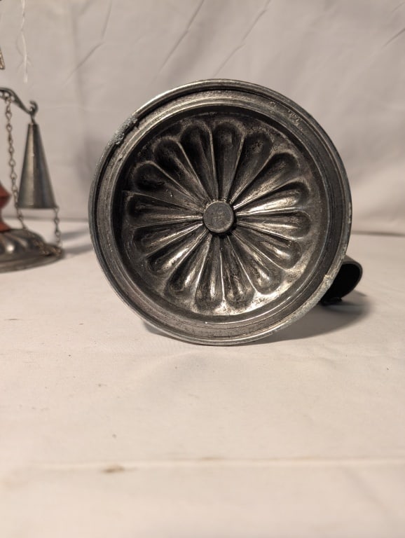 American Eagle Candlestick Holders (pair), snuffer - 9