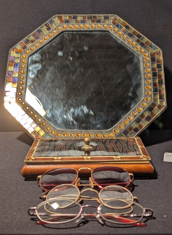 Art Deco Vanity Eyeglasses MIrror Trinket Box (1 of 12)