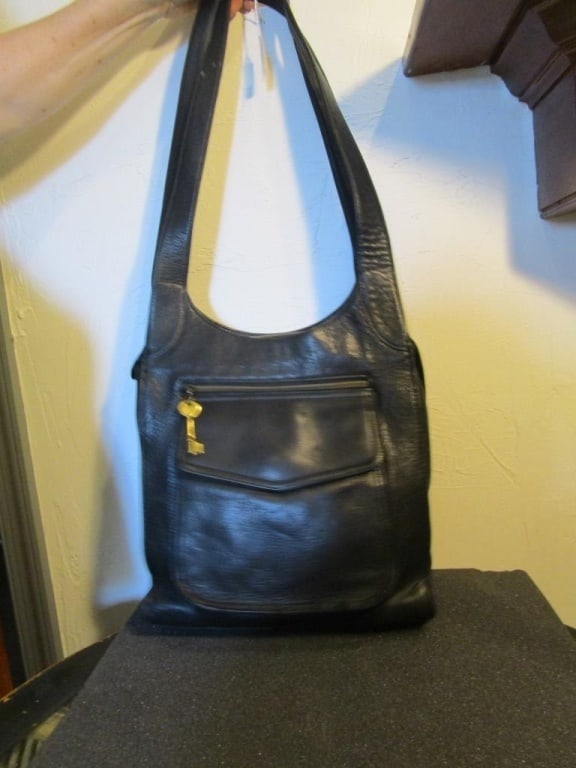 Leather Shoulder Bag by Fossil (1 of 7)