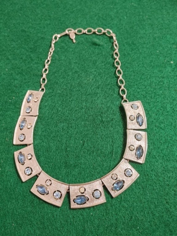 Vtg Sarah Coventry SP Choker Sapphire/Blue Stones: Vtg Sarah Coventry Silver Plated Choker w/ Sapphire/Blue Stones. Egyptian style design. Meas 8" with hook clasp. Very nice condition.