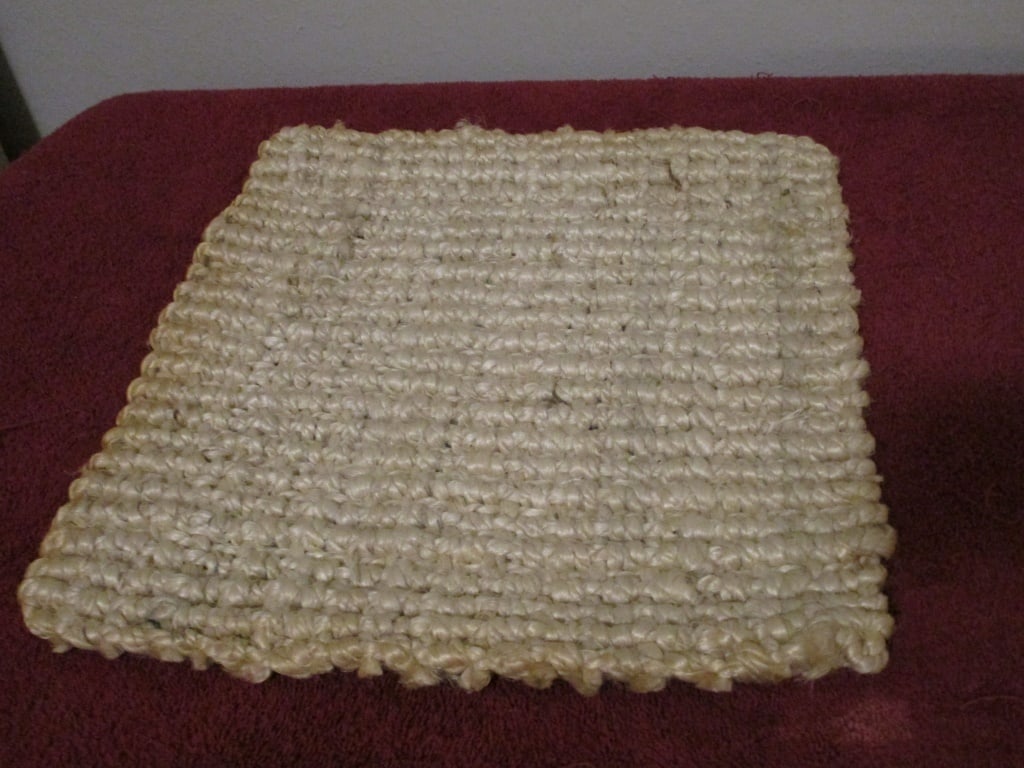 Jute Popcorn Mat - India Bleached Color (1 of 5)