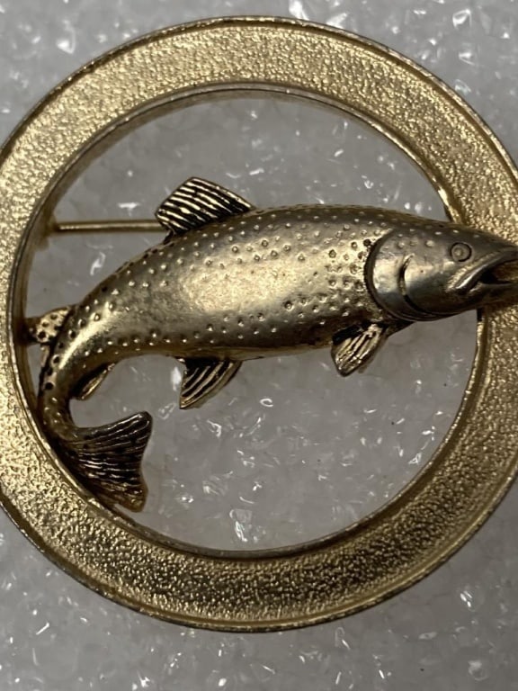 1970s Trout Pin - GP 1 3/4" (1 of 2)