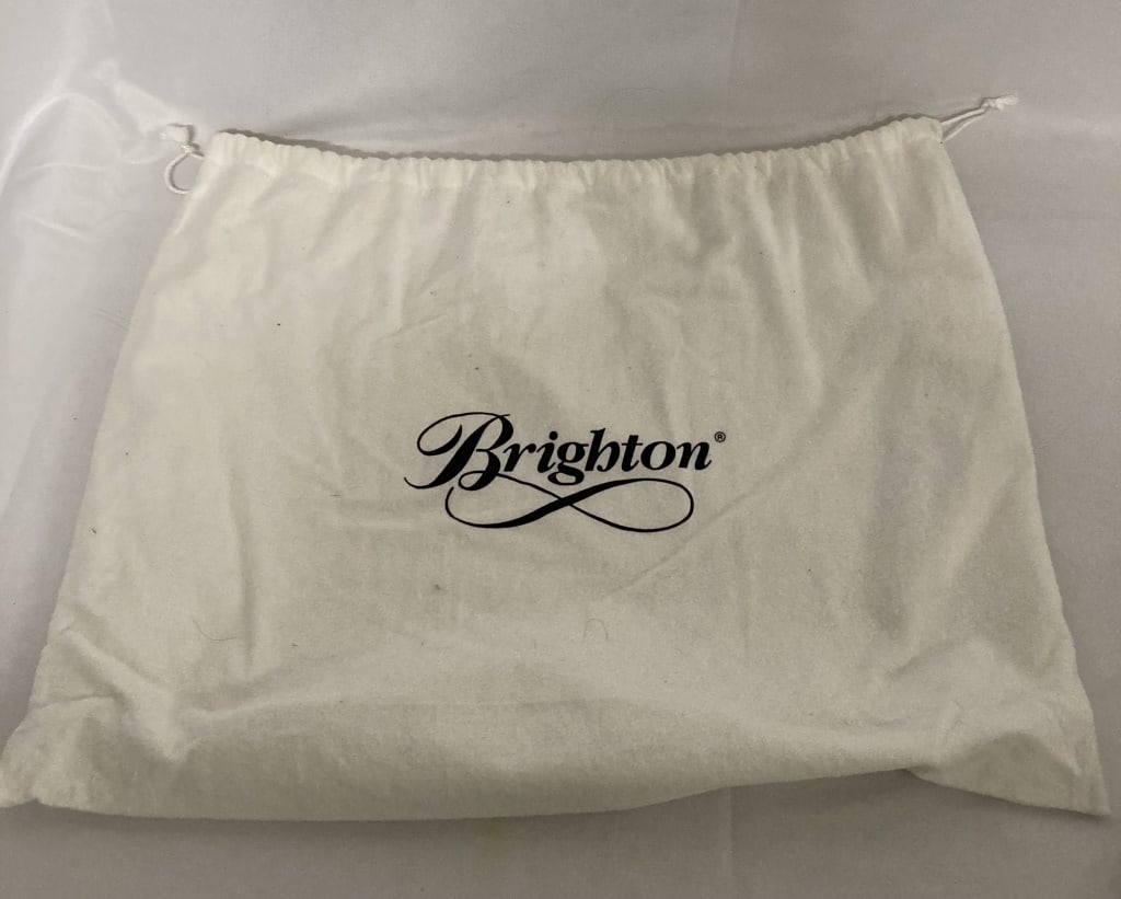 Vtg Brighton Soft Cotton Med. White Drawstring Bag (1 of 5)