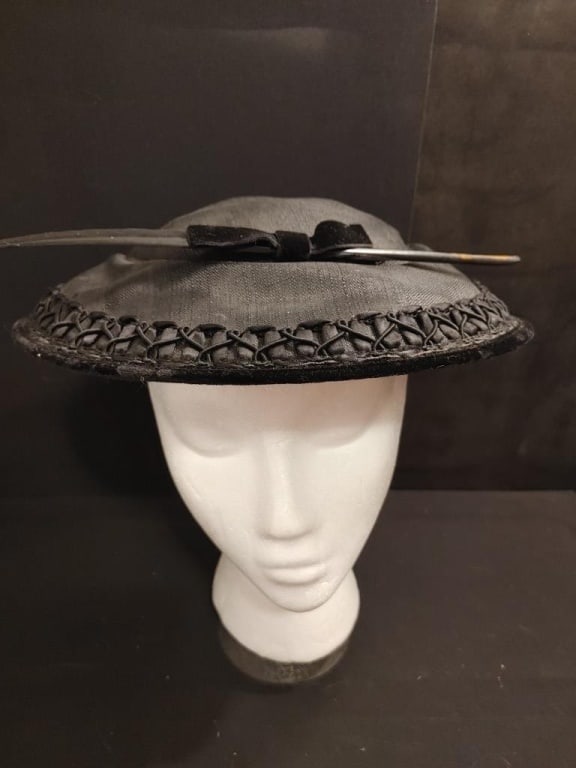 1940s Stiff Black Hat w/ Wide Brim, Feather Accent (1 of 7)