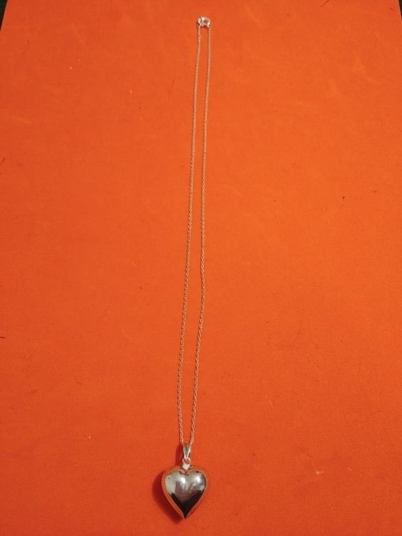 Sterling Bubble Heart on Sterling Chain (1 of 8)
