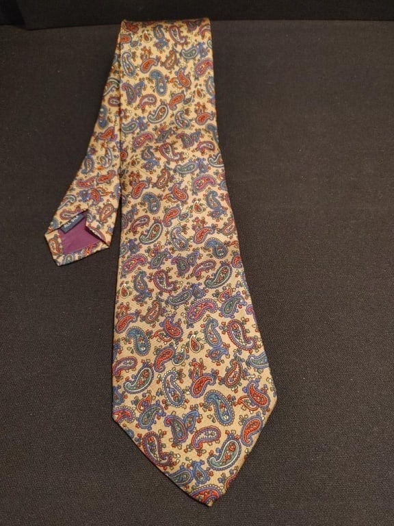 100% Silk Tie Handmade - Paisley: 100% Silk Tie Handmade. Mocha background, paisley design w/ red, green, cream. Like new
