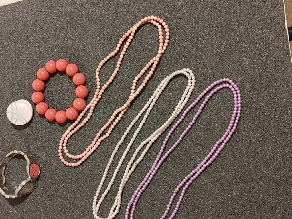 Narmi Watch, 3 Necklaces Earrings & Bracelet #13 (1 of 4)