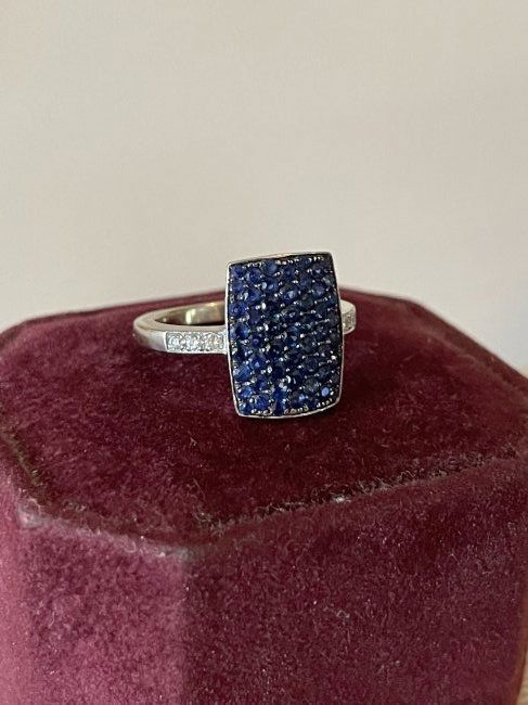 Postage Stamp Designed Sapphire and Diamond Ring (1 of 7)
