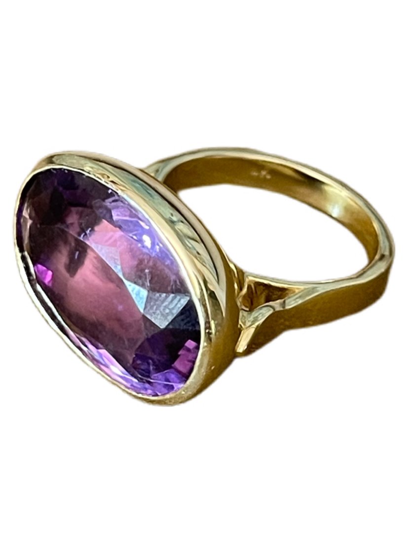 Contemporary Designed Amethyst Ring (1 of 3)