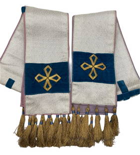 Vintage Pastoral or Clergy Stole with Cross Detail and Golden Thread: Measures 46 inches total including fringe. Lot weighs 5.4 oz. **Shipping on this item offered through, UPS (843) 203-3466 store7194@theupsstore.com , Pak Mail 843-849-0310 -