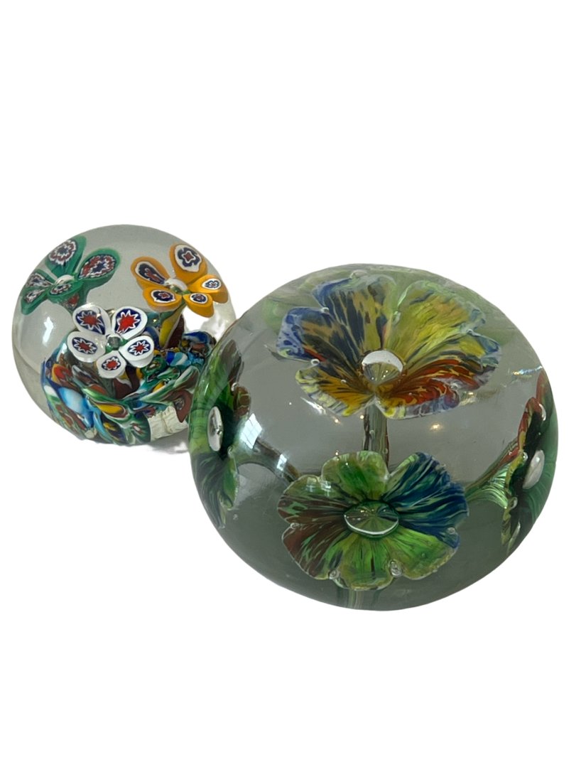Two Stunning Flower Paperweights (1 of 6)