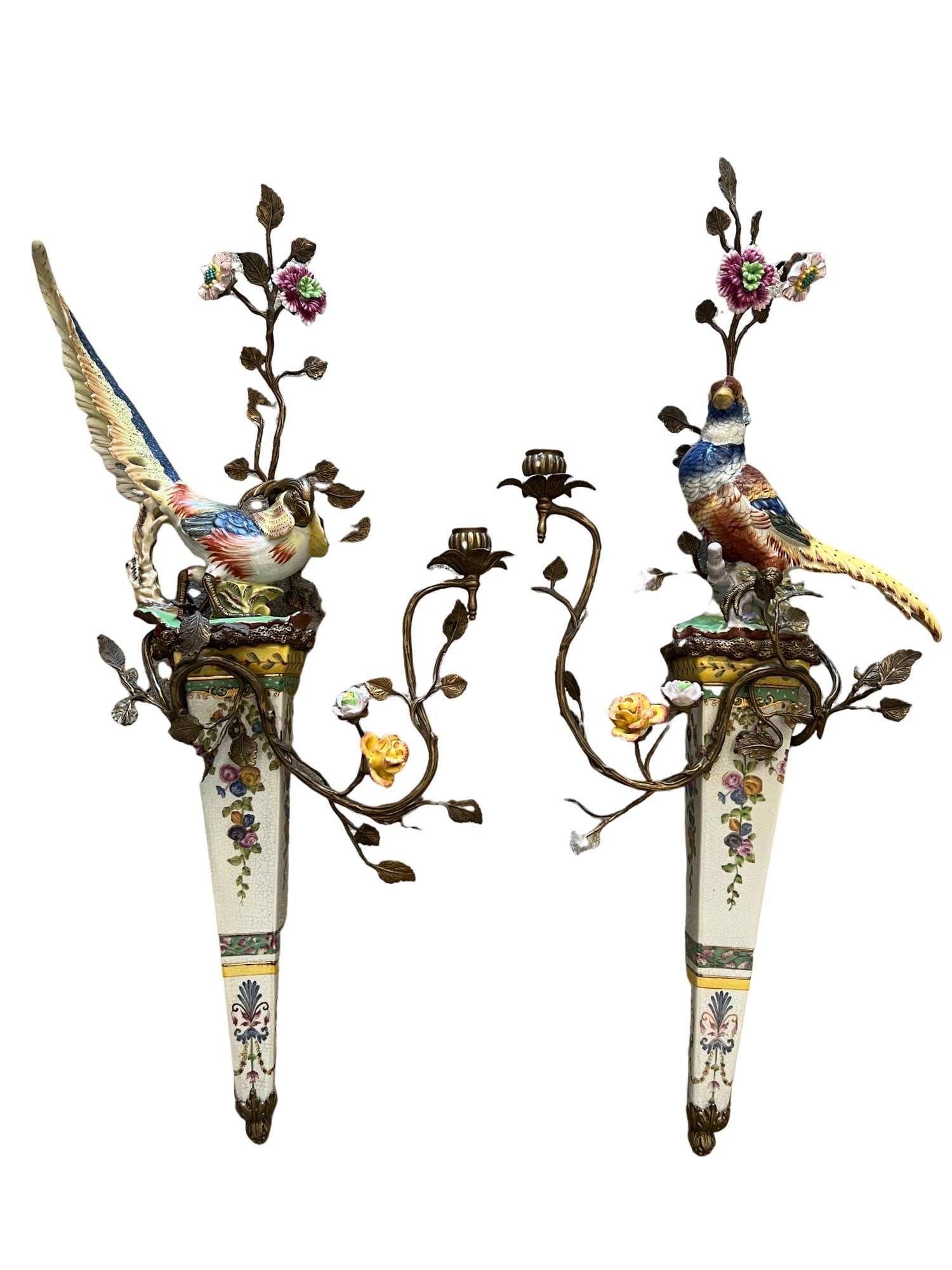 Pair of Castilian Porcelain and Gold Gilt Bird Sconces (1 of 9)