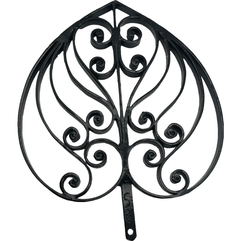 Heart Wall Hanging Philip Simmons Foundation Charleston SC: Hand forged wrought iron by Joseph Pringle or Carlton Simmons at Philip Simmons' workshop weight: 12.25"Lx9.75"W In house shipping