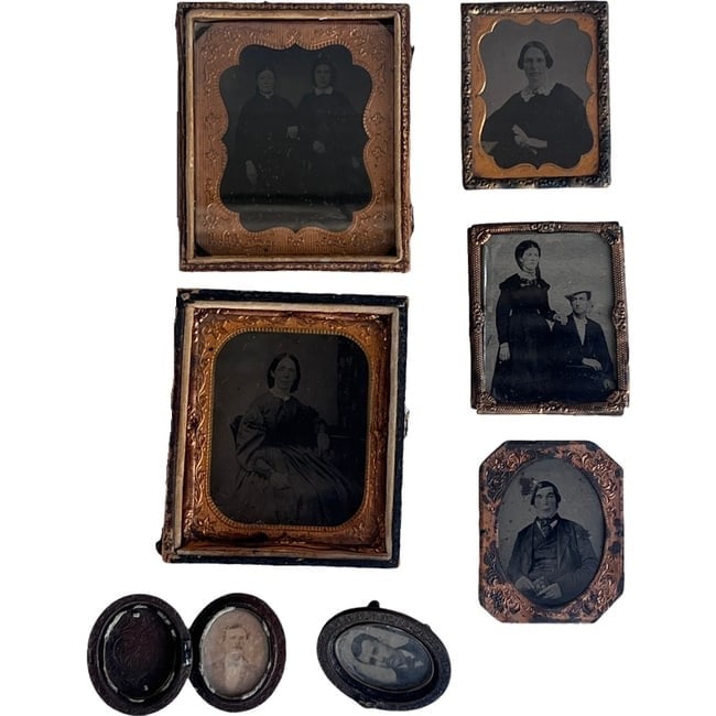 Lot of Antique Tin Type Photographs (1 of 12)