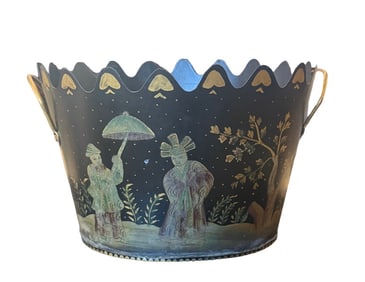 Vintage Chinoiserie Black Gold Painted Tole Planter Jardiniere Cachepot