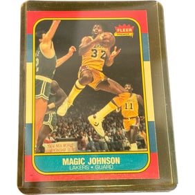 Magic Johnson Fleer Basketball Card #53