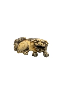signed JAPANESE CARVED BONE?? NETSUKE KARASHISHI