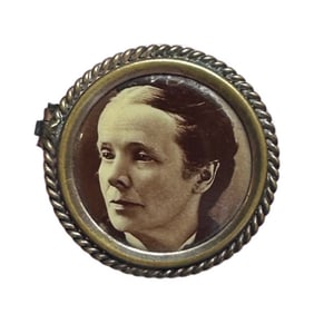 Antique Mourning Photo Pin