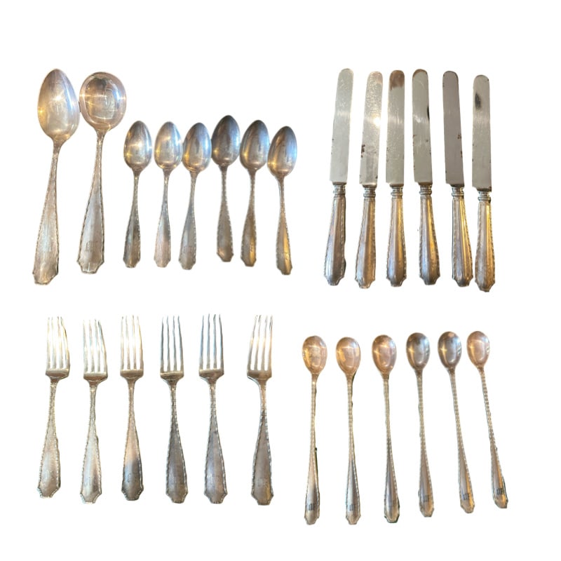 26 Pieces Tiffany and Co Marquise Sterling Silverware Set (1 of 5)