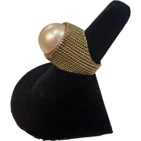 14K Yellow Gold Mabe Pearl Ring