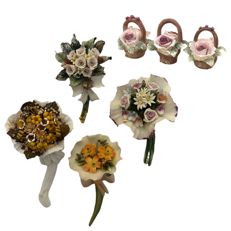 Set of Vintage Capodimonte Porcelain Flowers: Set of Vintage Capodimonte Porcelain Flowers See measurements in photos In house shipping with the US