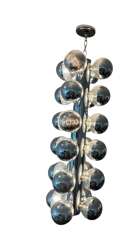 Vintage mid century modern Robert Sonneman Chrome Ball Globe Molecule hanging light: Vintage mid century modern Robert Sonneman Chrome Ball Globe Molecule hanging light fixture 36 1/2”H cir 12” chain 5 1:2” **OUT OF HOUSE SHIPPING on this lot, we recommend Pak Mail 8