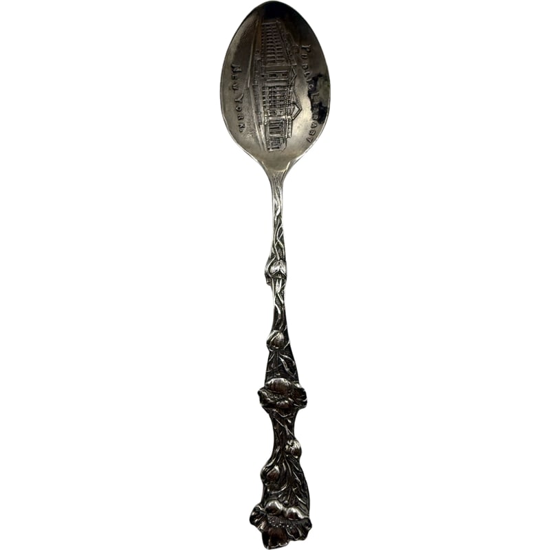 Middleton/Ravenel Estate Paye & Baker Mfg. Co Sterling Silver Public Library New York Souvenir: From the Ravenel Family Estate Paye & Baker Mfg. Co Sterling Silver Public Library New York Souvenir spoon 4" 5 grams **IN HOUSE SHIPPING WITHIN UNITED STATES