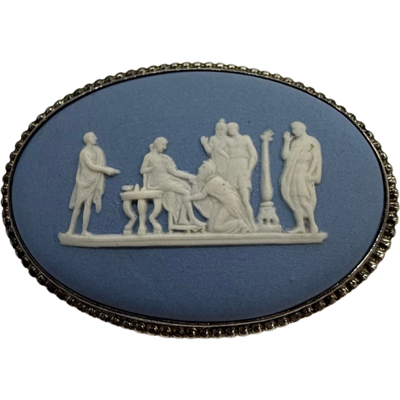 Vintage Jasperware Wedgwood Sterling Silver Pin / Brooch: Vintage Jasperware Wedgwood Sterling Silver Pin / Brooch 2” 10.4 grams **IN HOUSE SHIPPING WITHIN UNITED STATES