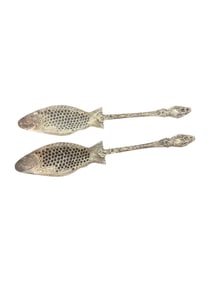 Set of 2 Ornate Fish Shaped Utensils
