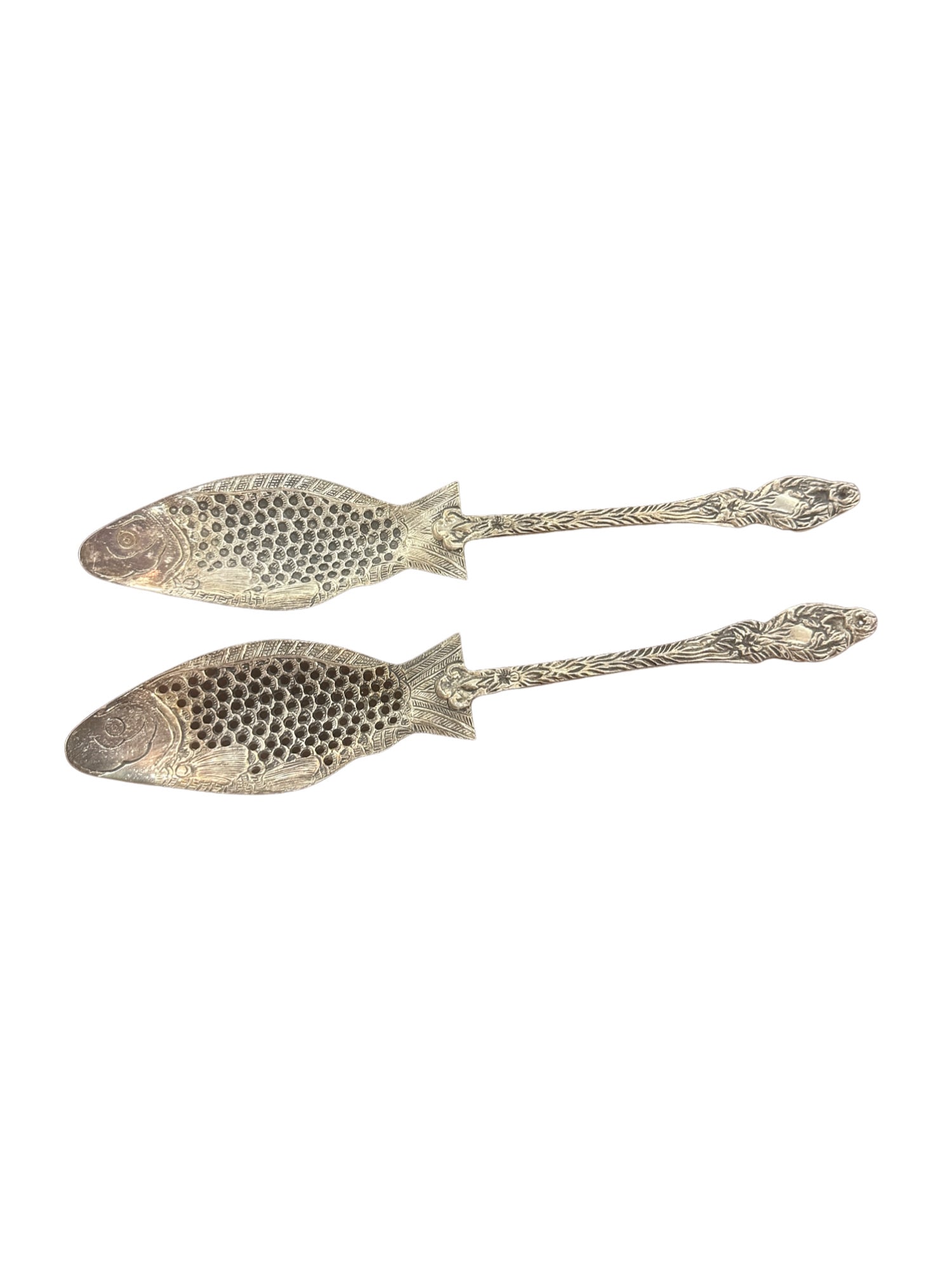 Set of 2 Ornate Fish Shaped Utensils (1 of 6)