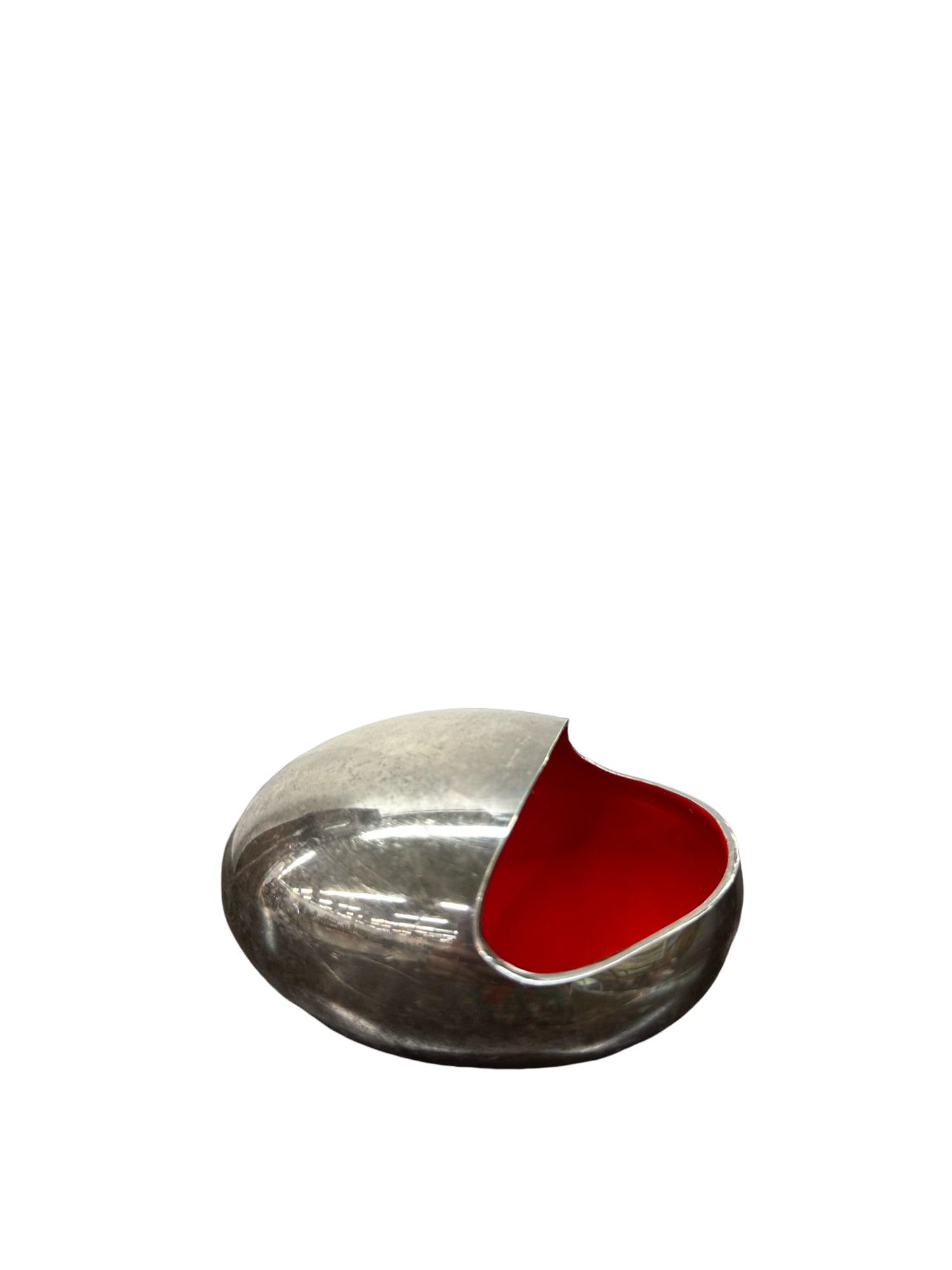 Cohr, Denmark, Ash tray/small bowl in stainless steel, Danish: Cohr, Denmark, Ash Tray/small bowl in stainless steel, Danish 4"x2.5" From the living estate of Betsy Havens.In house shipping within the US.