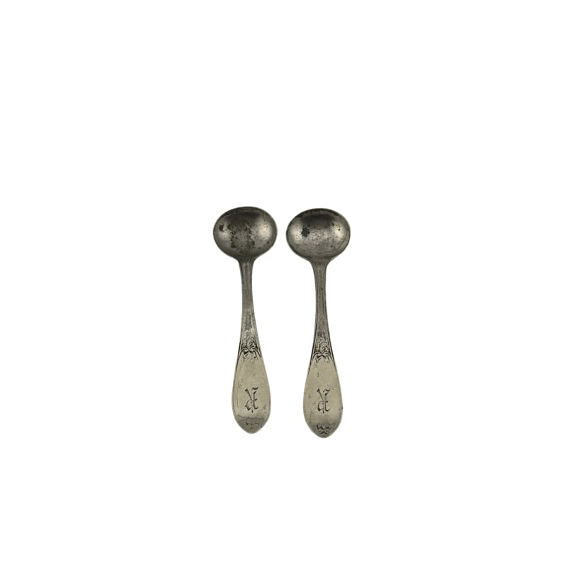 Middleton/Ravenel Estate - F. Bromley Salt Spoons "olive pattern" Engraved R (1 of 3)