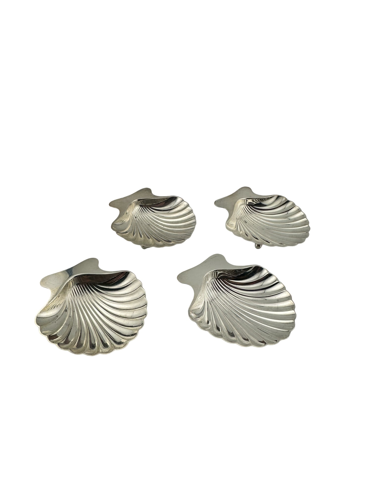 Vintage Tiffany & Co. Scallop Shell Dish Set Sterling Silver (1 of 5)