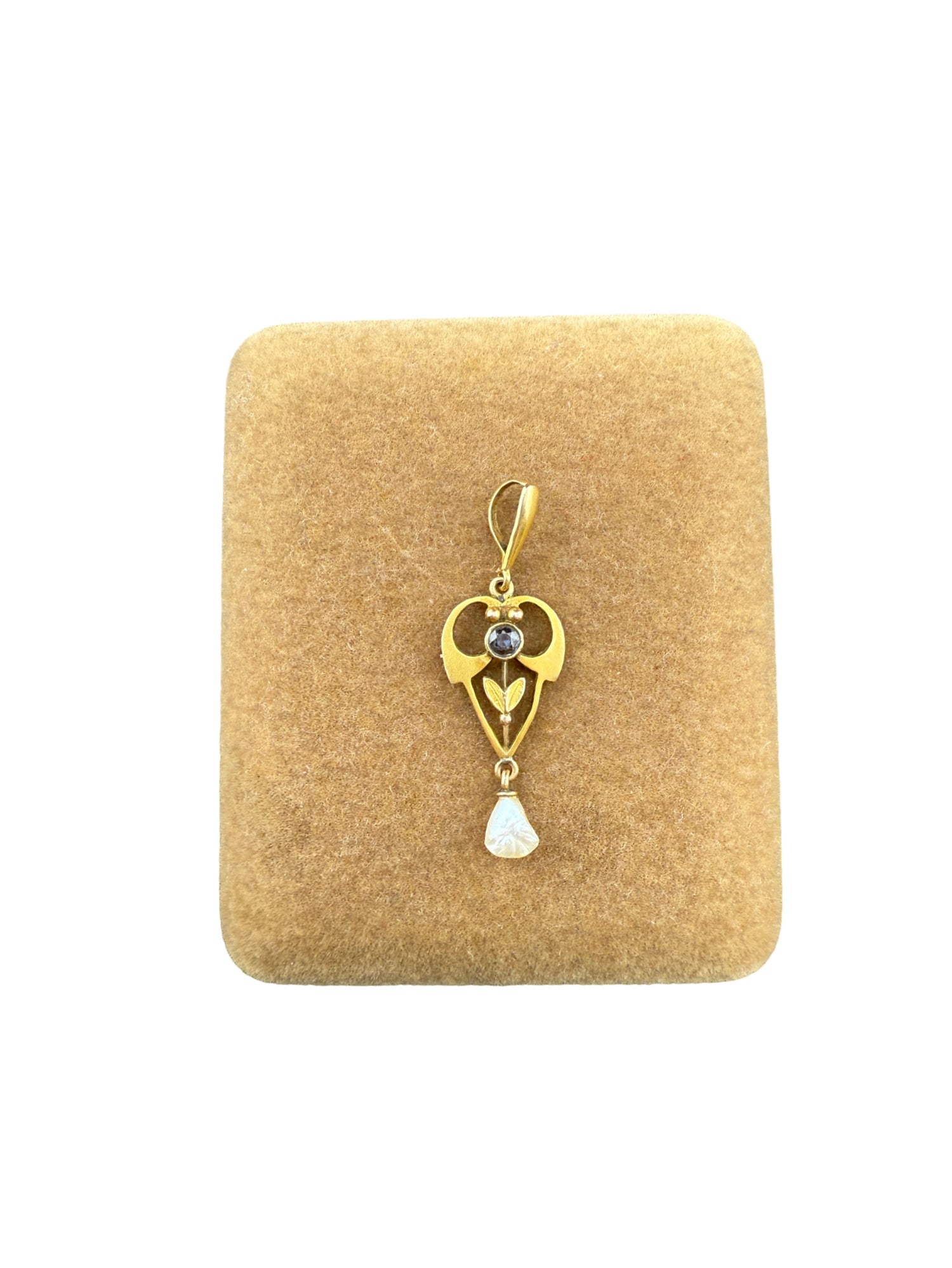 Antique Victorian 10K Gold Pendants with Garnet Stone and Pearl Lavaliere: Antique Victorian 10K Gold Pendants with Garnet Stone and Pearl Lavaliere Not marked, but tested for 10K 1.25" 1.2 grams In house shipping within the US From the Charleston estate of Peter and Patti M